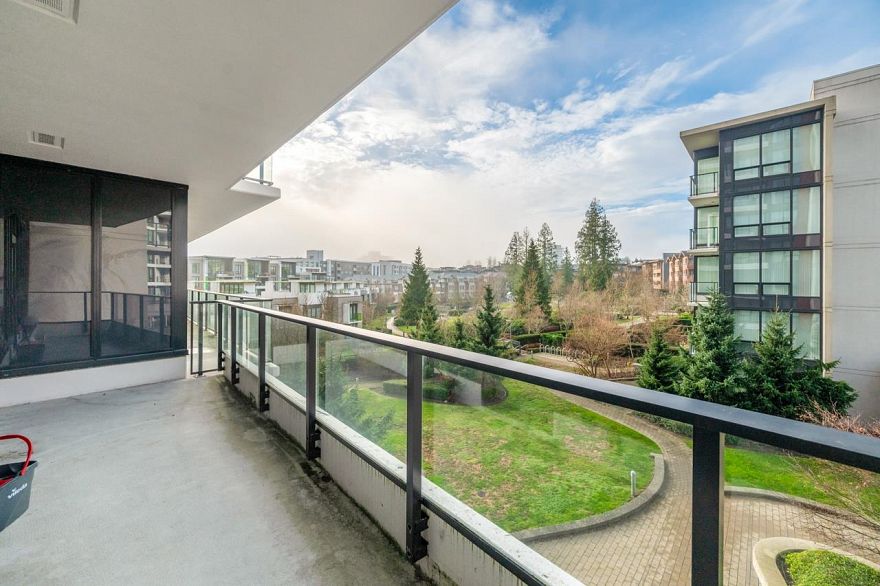 308 5628 Birney Avenue