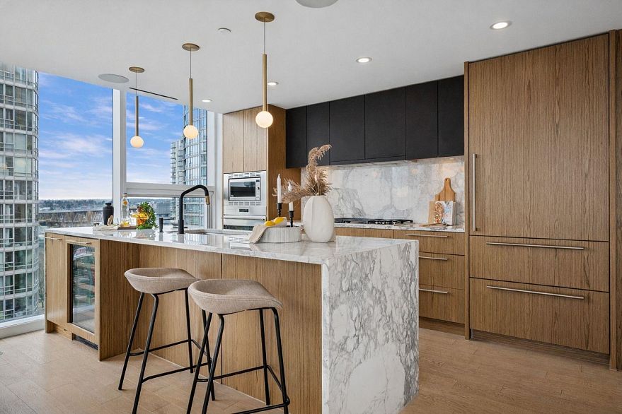 1103 499 Pacific Street