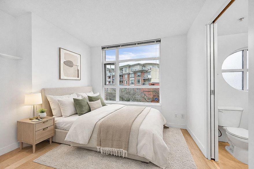 1468 Cedar Cottage Mews