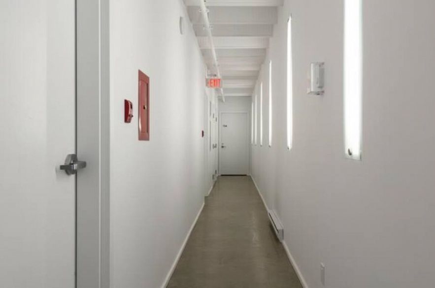 701 219 E Georgia Street