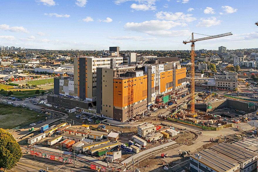 715 221 Union Street