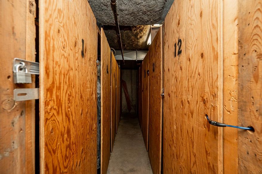 105 2255 Eton Street