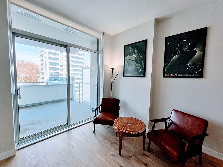 1205 3430 E Kent Avenue South