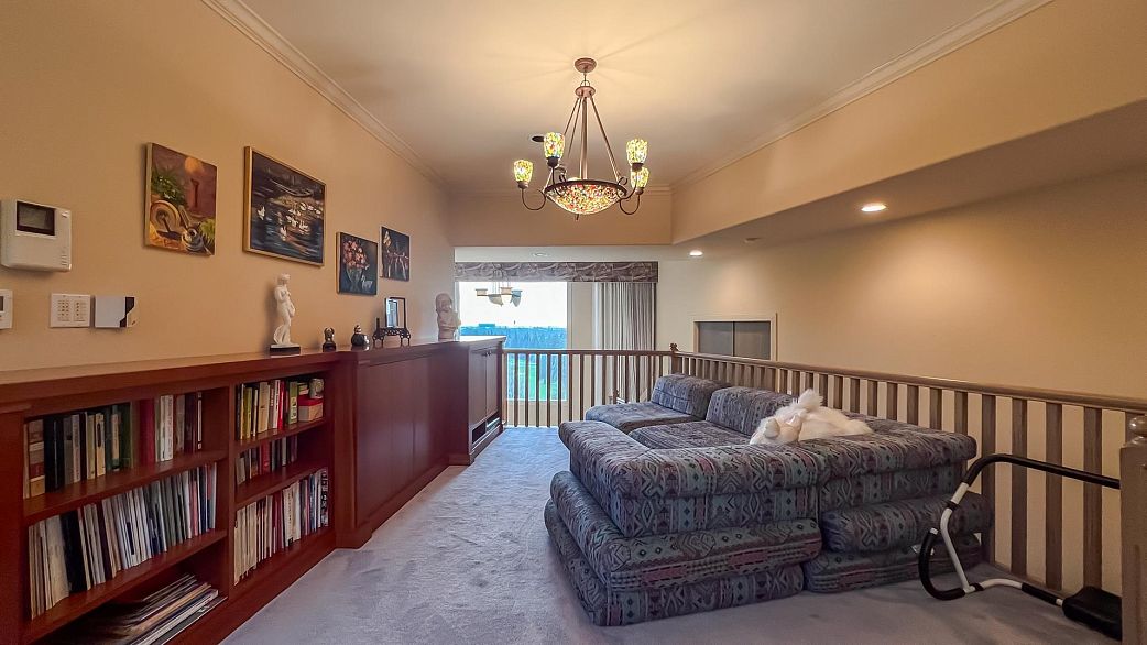 2388 SW Marine Drive