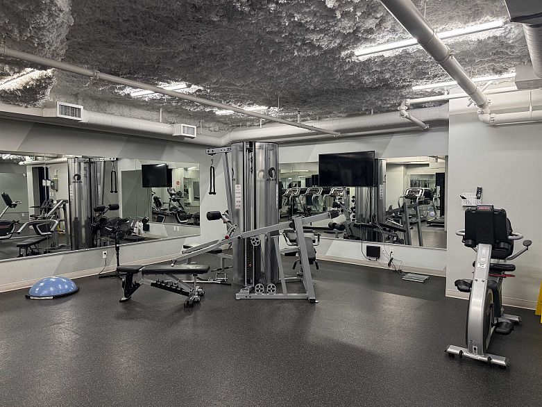 806 2888 Cambie Street