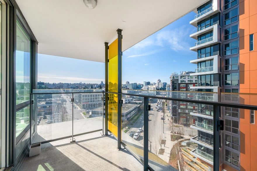 1108 1788 Columbia Street