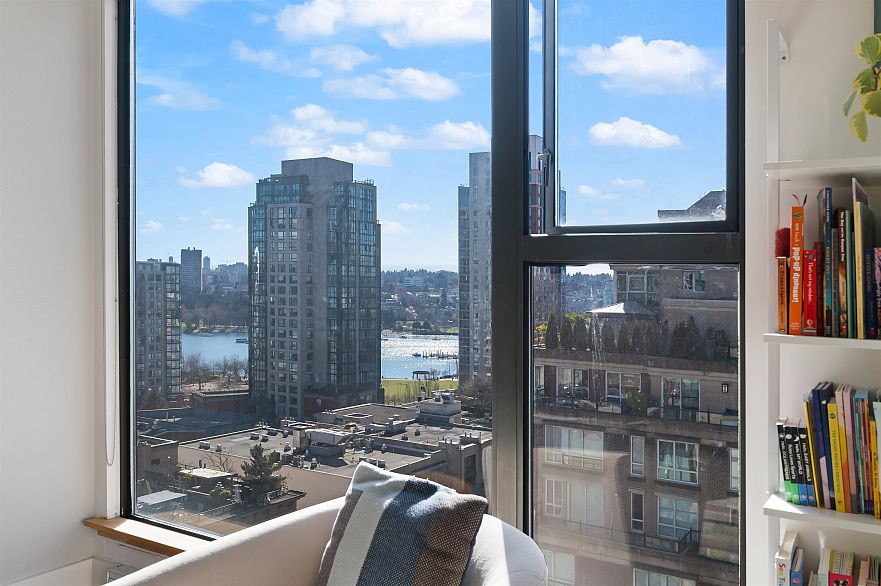 1403 1155 Homer Street