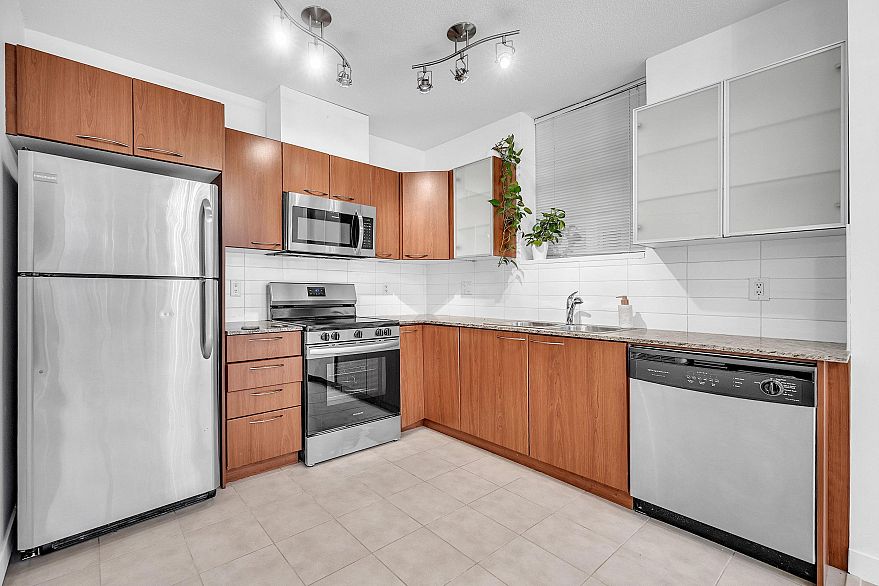 1468 Cedar Cottage Mews