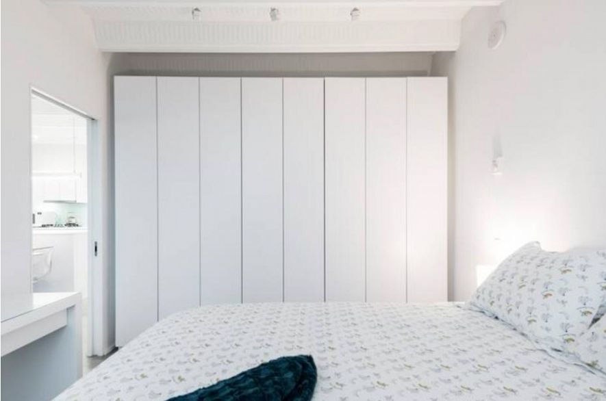 701 219 E Georgia Street