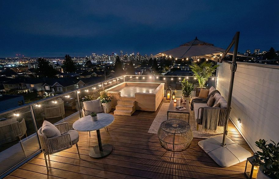 1 2242 E 39th Avenue