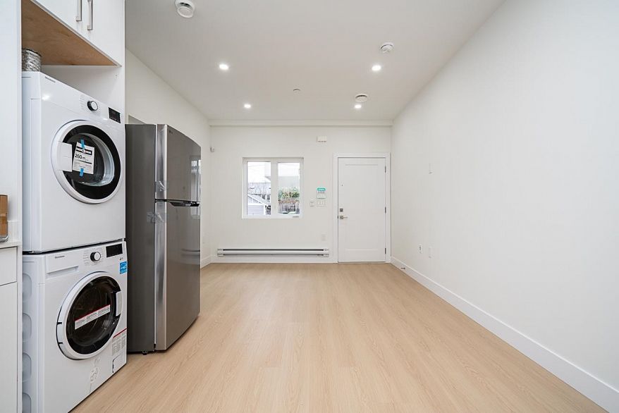 3435 Franklin Street