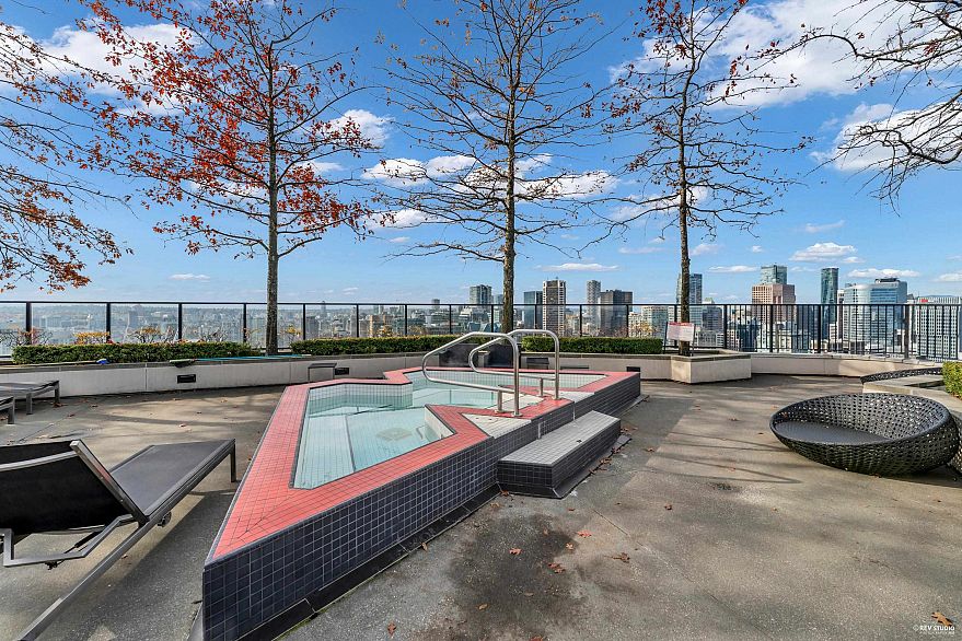 3605 128 W Cordova Street