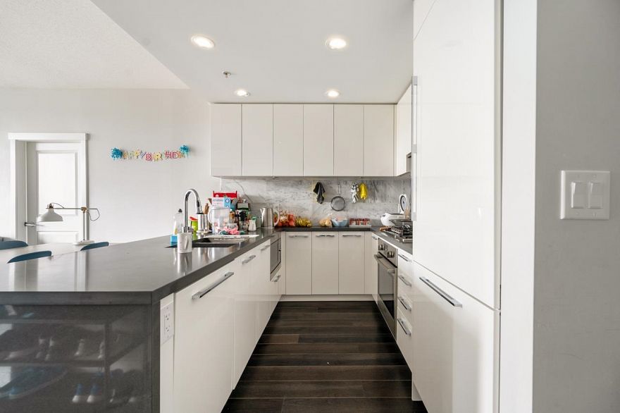 308 5628 Birney Avenue