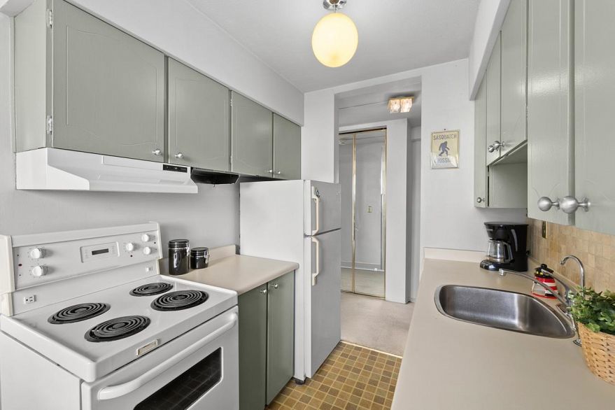 1001 1251 Cardero Street