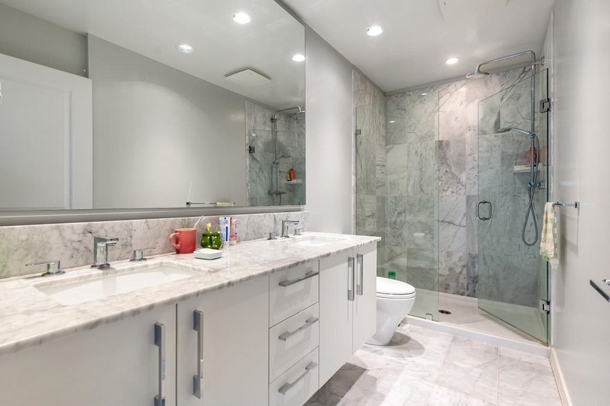 308 5628 Birney Avenue