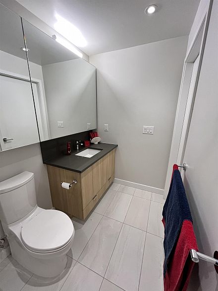 1205 3430 E Kent Avenue South