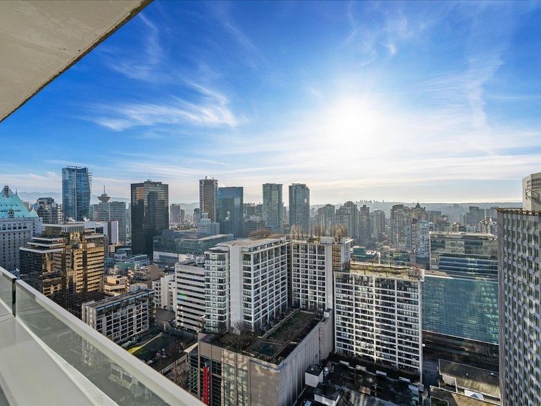 2902 1028 Barclay Street