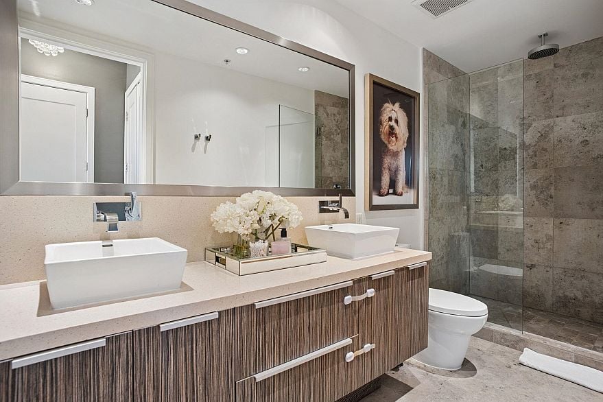 705 181 W 1st Avenue