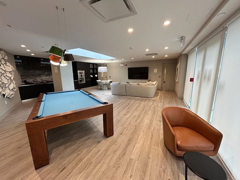 609 7428 Alberta Street