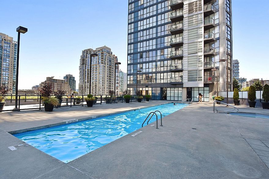 1808 1199 Seymour Street