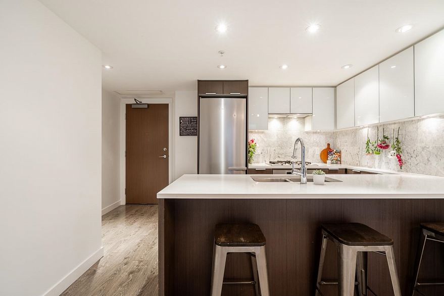 1106 110 Switchmen Street