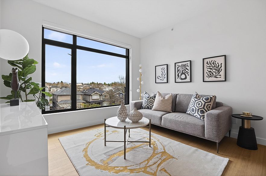 406 6485 Manitoba Street