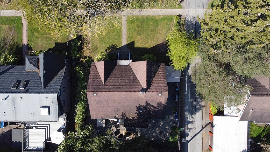 3088 Discovery Street