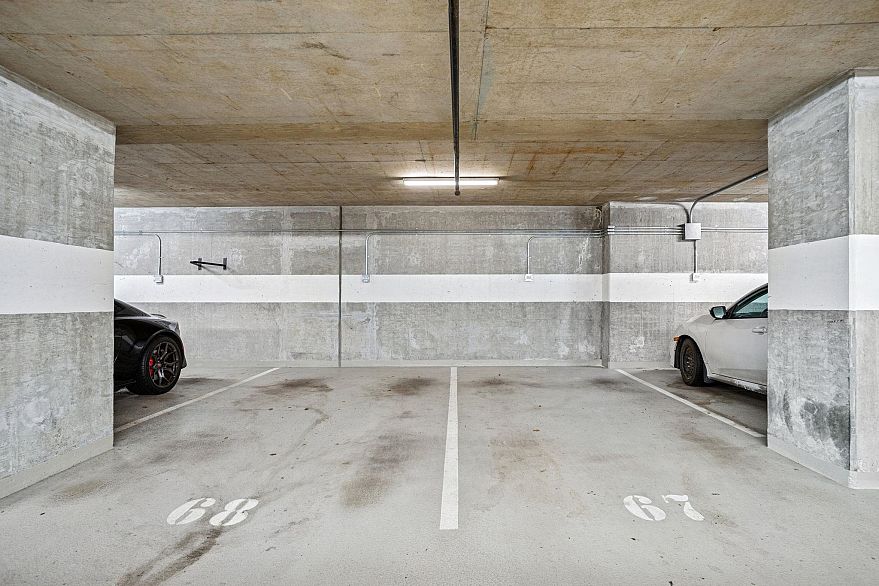 1903 989 Beatty Street