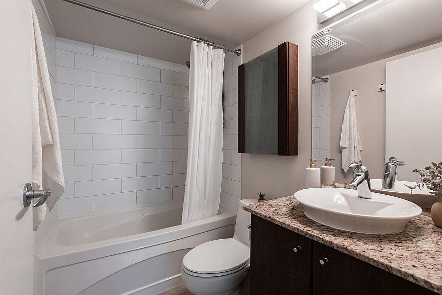 906 1155 Seymour Street