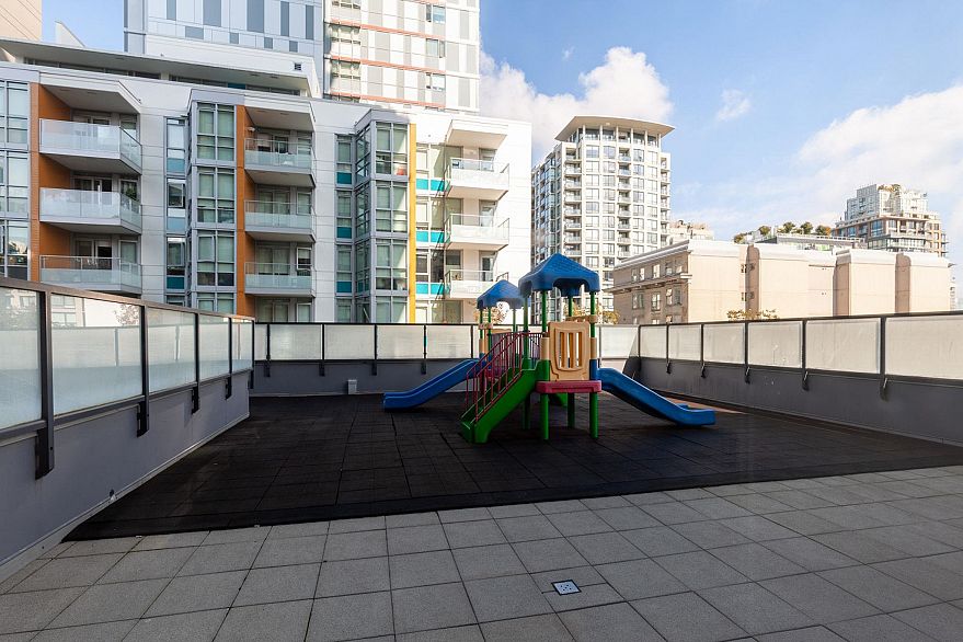 906 1155 Seymour Street