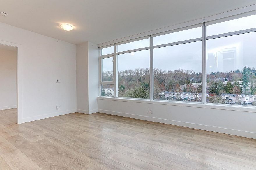 1702 8538 River District Crossing