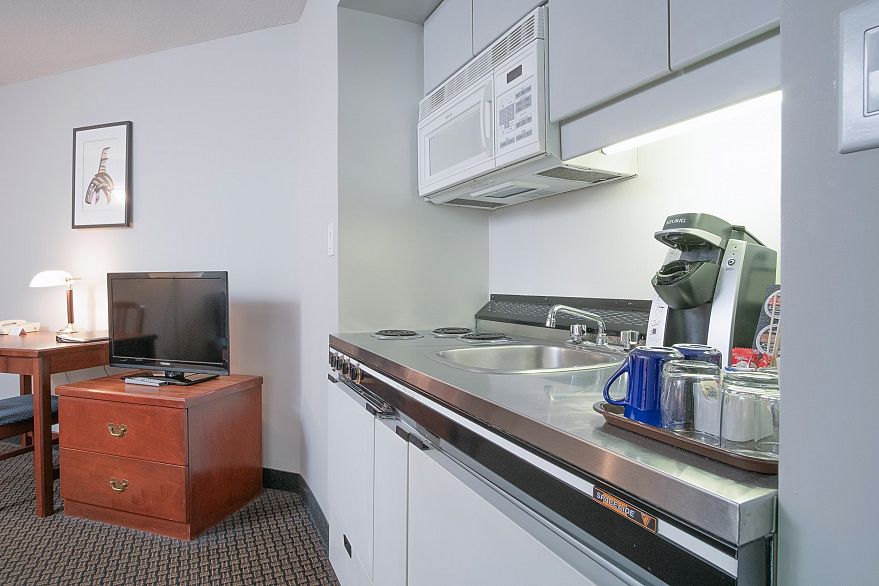 1609 838 Hamilton Street