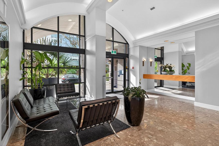 1003 1111 Haro Street