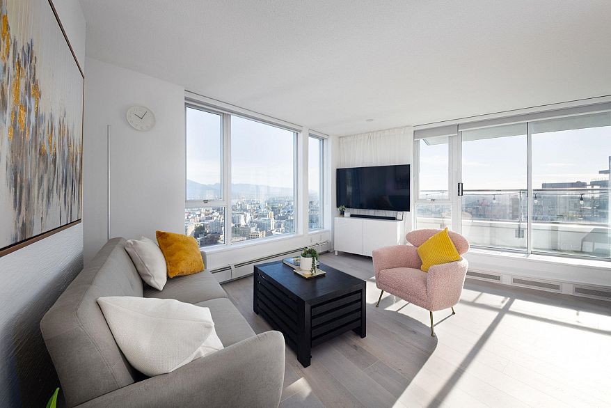 3705 188 Keefer Place