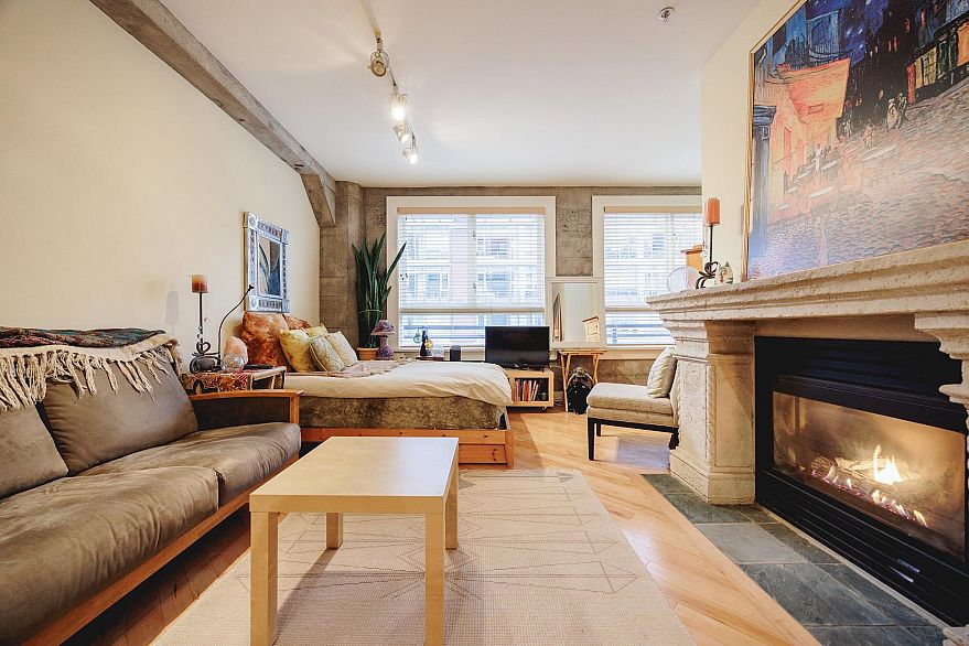 210 1216 Homer Street