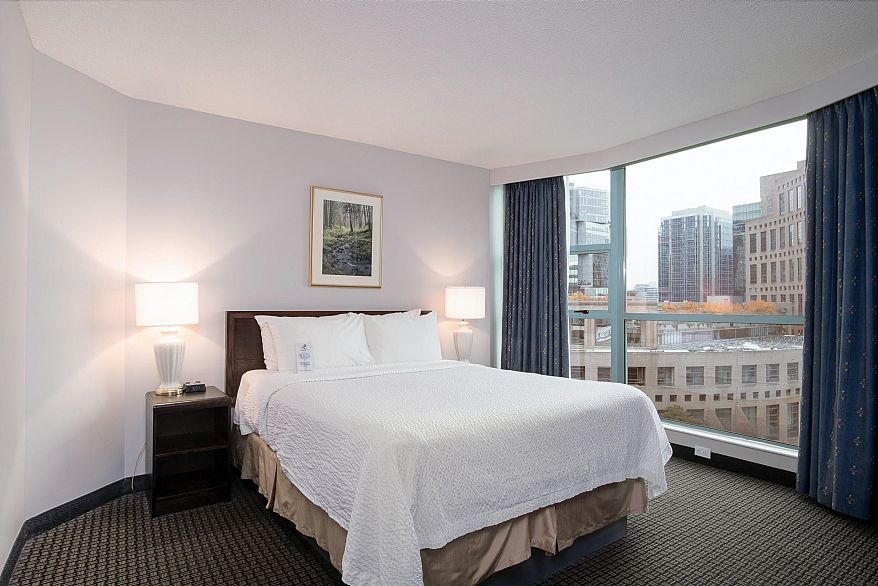 1609 838 Hamilton Street