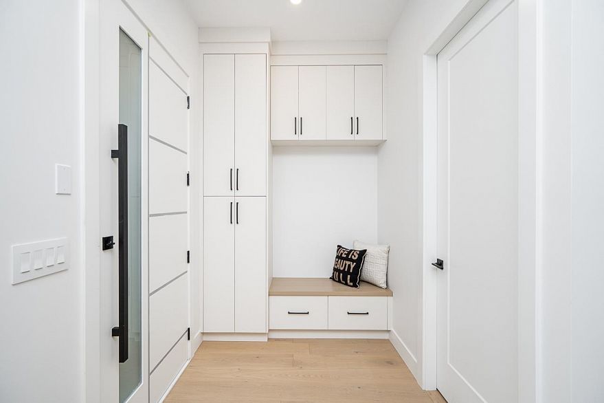 1 2753 Nanaimo Street