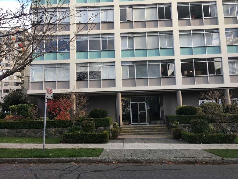 410 1975 Pendrell Street