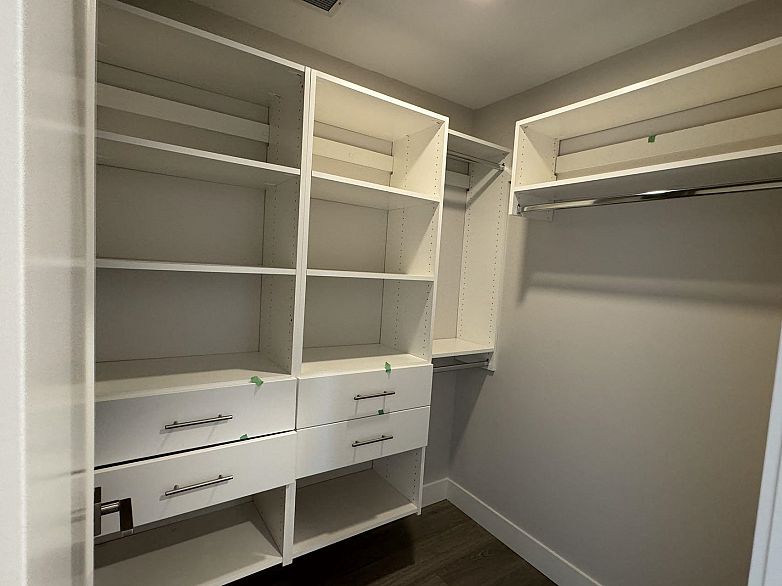 7555 OAK STREET, Vancouver BC V6P 4A4