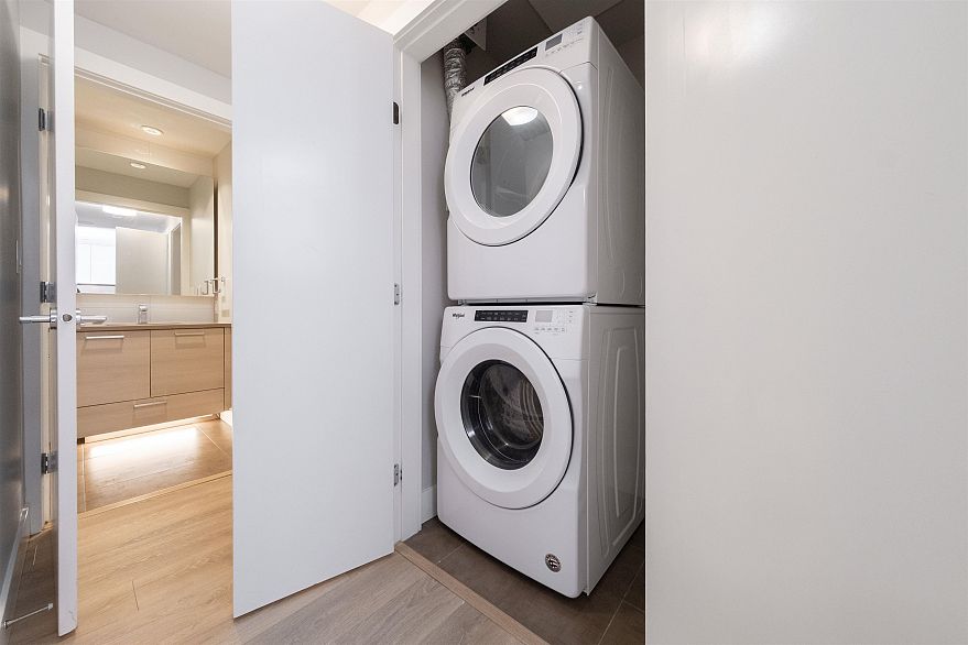 201 3451 Sawmill Crescent