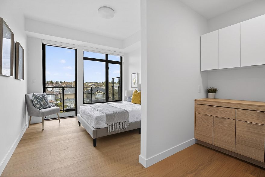 406 6485 Manitoba Street