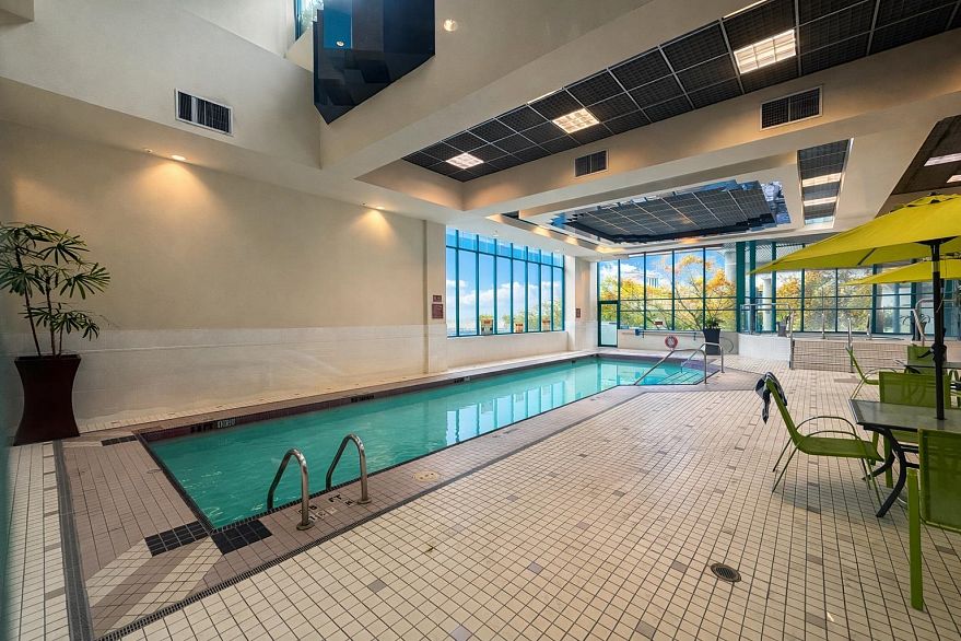 1609 838 Hamilton Street