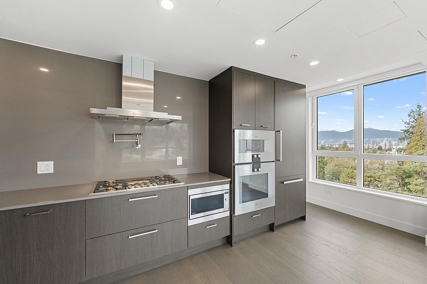 603 4908 Cambie Street