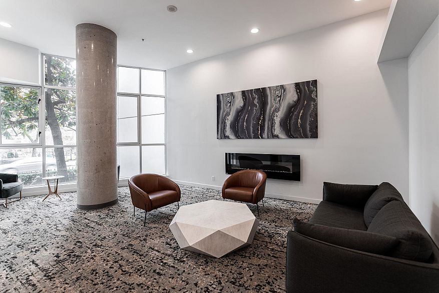 906 1155 Seymour Street