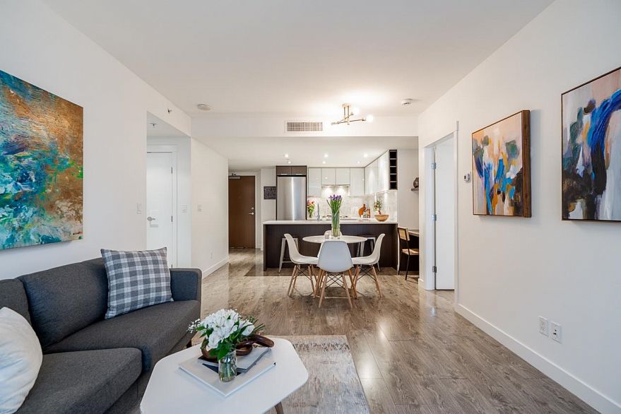 1106 110 Switchmen Street