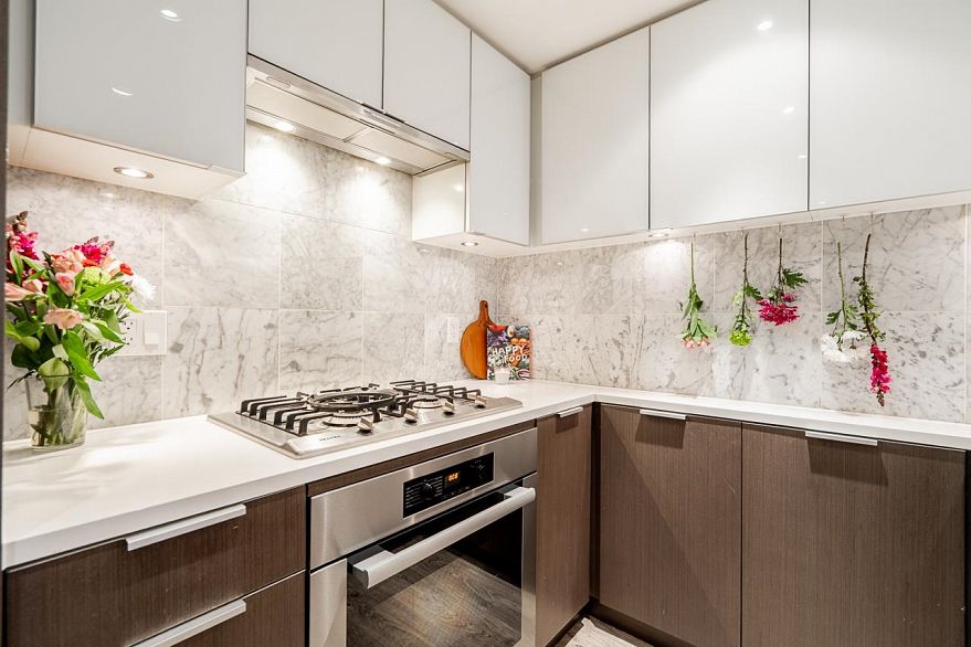 1106 110 Switchmen Street