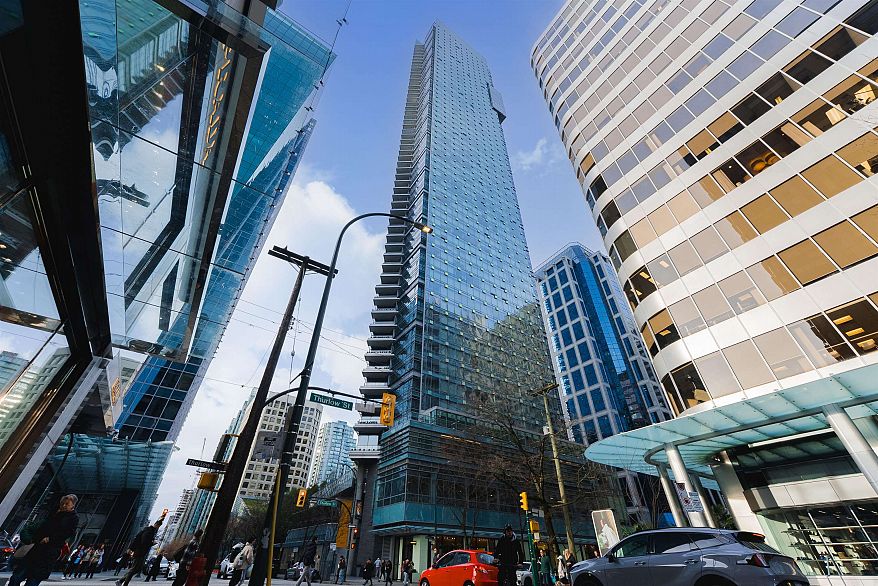 2107 1111 Alberni Street