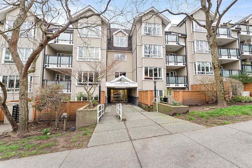 308 1823 E Georgia Street