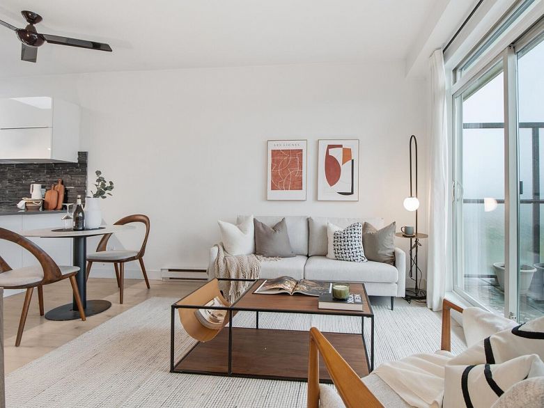 PH6 688 E 17th Avenue