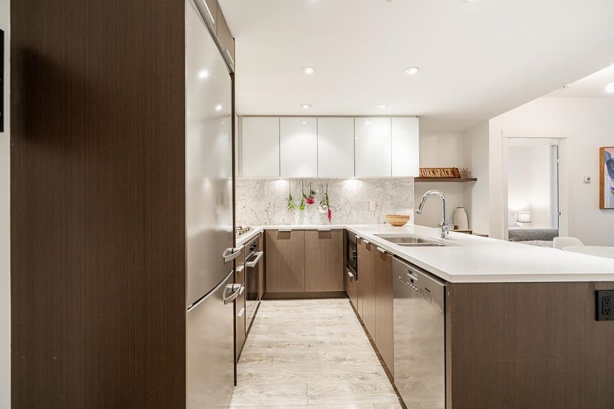 1106 110 Switchmen Street